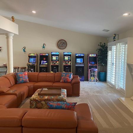Coachella Chill: Luxury 4Br/4King Paradise Retreat Indio Exterior foto
